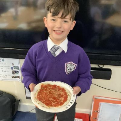'Hockney 3 have had great fun making pizzas for our DT topic.
